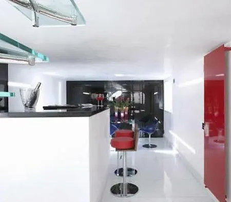 Della Vite Hotel apartamentowy